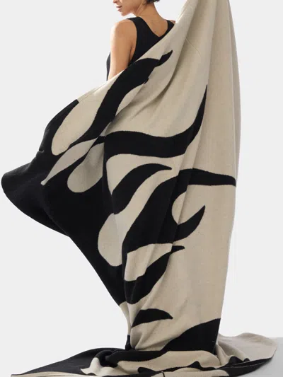 Frenckenberger Sylvie Fleury Flame Cashmere Blanket (79in/2m) In Multi