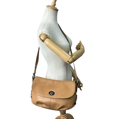 Pre-owned Coach Brown Camel Light Brown Leather Handbag Shoulder Bag ()