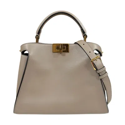 Pre-owned Fendi Beige Grayish Leather Shoulder Bag ()