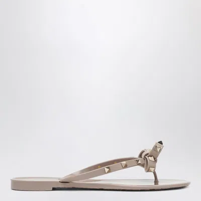 Valentino Powdery Rockstud Low Sandal In Pink