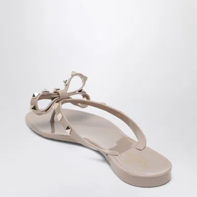 Valentino Powdery Rockstud Low Sandal In Pink