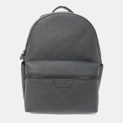 Pre-owned Louis Vuitton Monogram Shadow Discovery Backpack Pm In Black