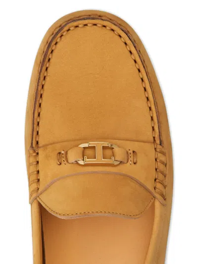 Tod's T-buckle Topstitched Loafers In Brown