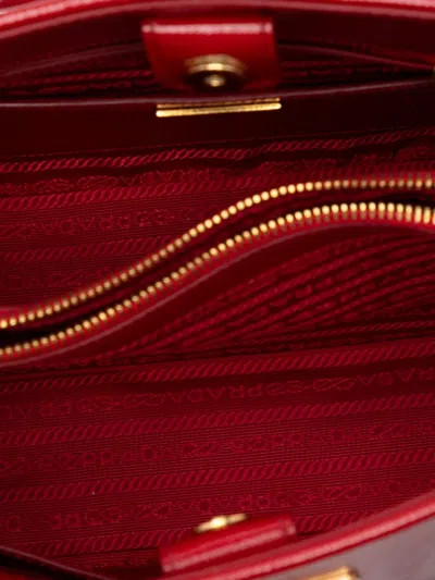 Pre-owned Prada 2010-2025 Medium Saffiano Vernice Open Promenade Satchel In Red