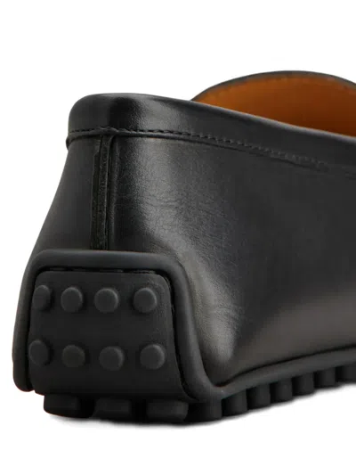 Tod's Round-toe Loafers In Black