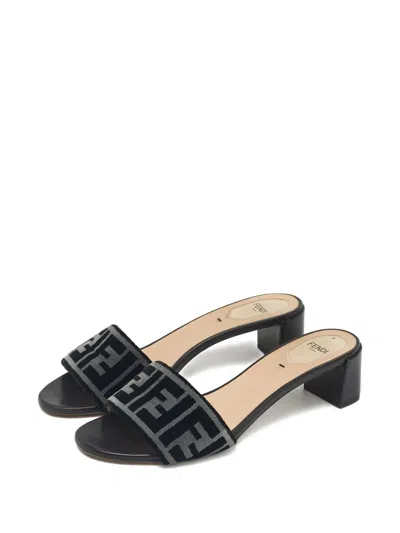 Pre-owned Fendi Ff-motif Block-heel Sandals In Black