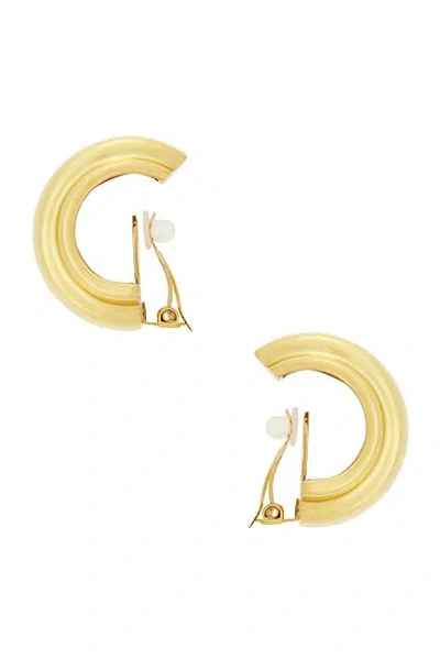 Valére Ixv9 Earrings In Gold