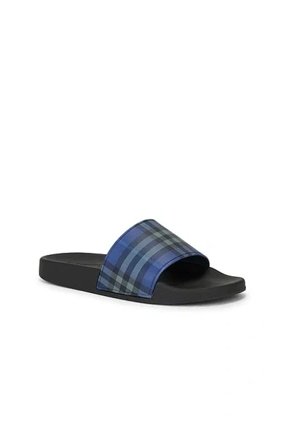 Burberry Check Pattern Flat Sole Slide Sandals In Black
