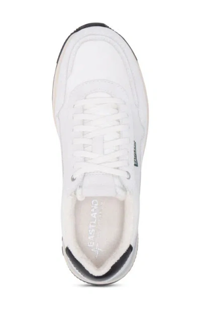 Eastland Leap Jogger Sneaker In White