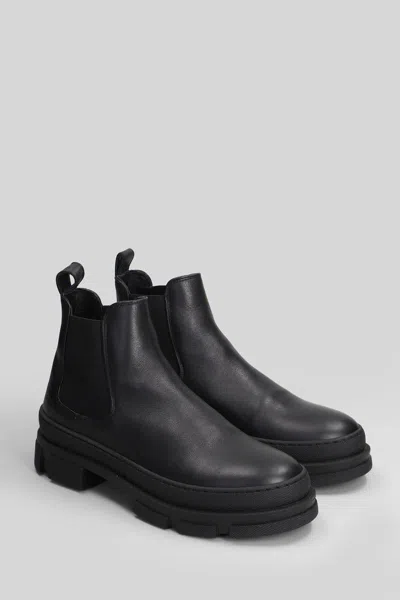 Copenhagen Cph 735m Ankle Boots In Black