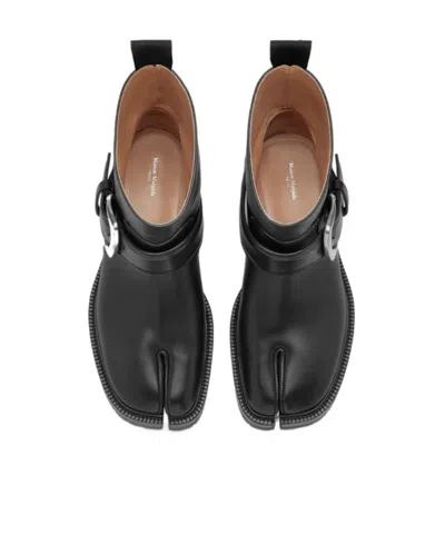 Maison Margiela Tabi Buckle-ankle Coutry Boots In Black