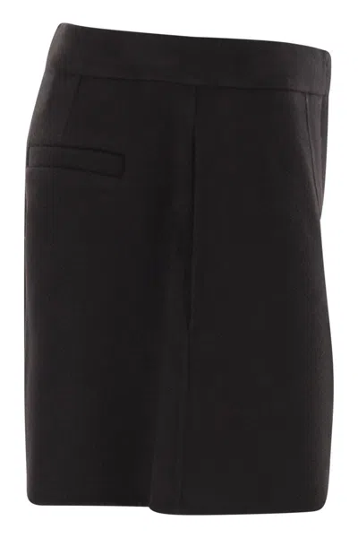Sportmax Double Pleated Tailored Shorts In Luxurious Wool In Black
