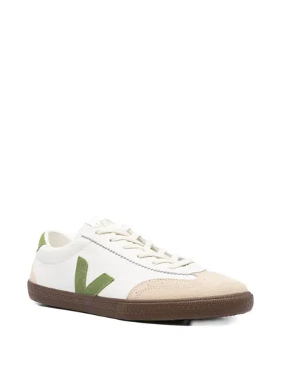 Veja Volley Sneaker In White