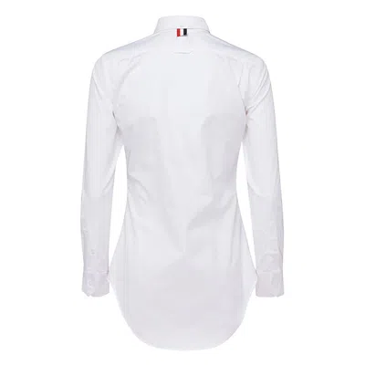 Thom Browne Classic Button-down Shirt With Crisp Collar And Curved Hem In White
