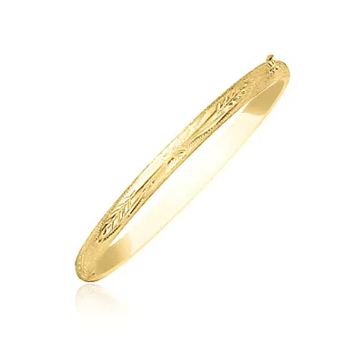 Yellow Gold 10k  Botanical Pattern Florentine Bangle (5.00 Mm) In Yellow
