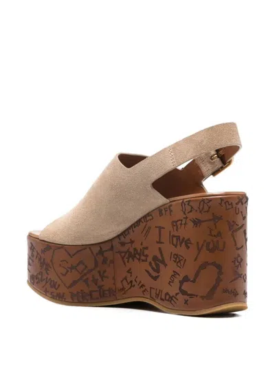 Chloé Desert Sand Platform Sole Graffiti Print Sandals In White