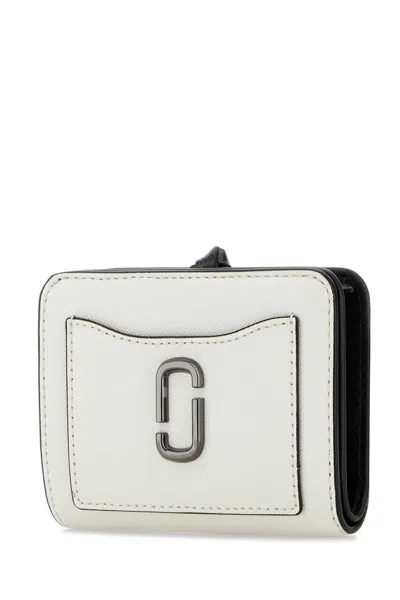 Marc Jacobs White Leather Mini Utility Snapshot Wallet In Neutral