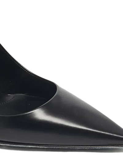 Pre-owned Prada Pointed Leather Pumps In Black