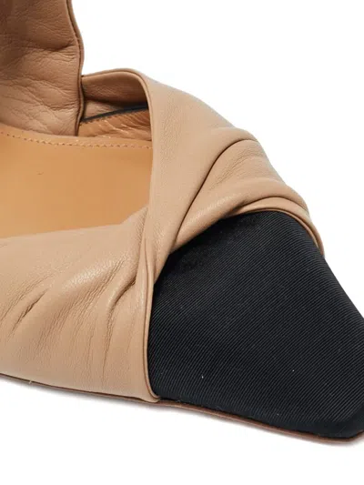 Pre-owned Aquazzura Twist-cap-toe Mules In Neutral