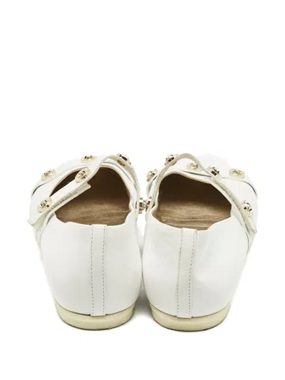 Pre-owned Versace Medusa Ballet Flats In White