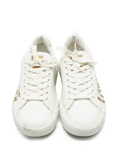 Pre-owned Versace Leather Lace-up Shoes In White