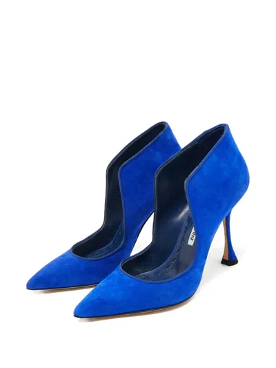 Pre-owned Manolo Blahnik Espedal Pointed Toe Pumps In Blue