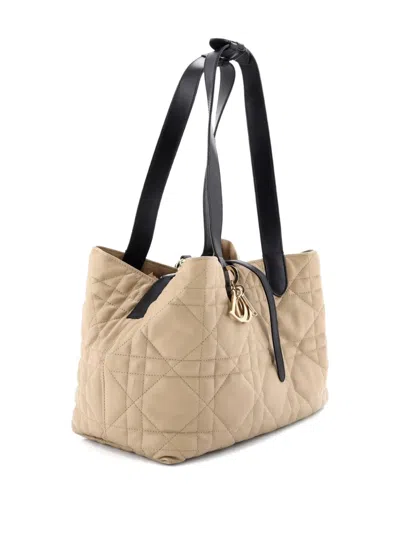 Pre-owned Dior Toujours Macrocannage Quilt Calfskin Medium Tote Bag In Neutral