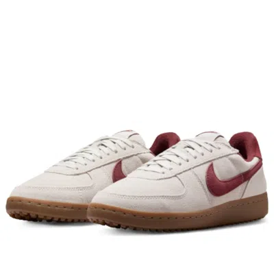 Nike Field General Sneakers In White