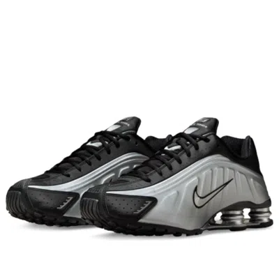 Nike Shox R4 Metallic Silver Hq1988-007 Men's In Animal Print