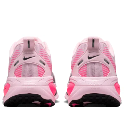 Nike Vomero 18 Lace-up Fastening Low-tops Sneakers In Pink