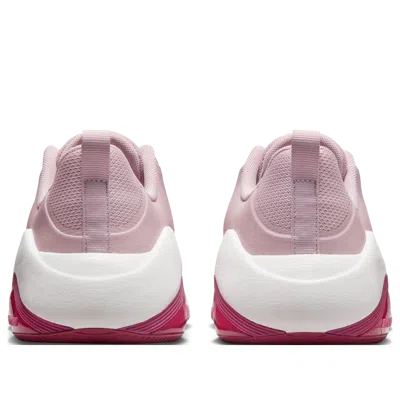 Nike Bella 7 Training Shoe In Pink