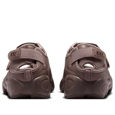Nike (wmns)  Air Rift 'mink Brown'
