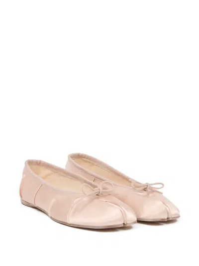 Maison Margiela Split-toe Ballerina Shoes In Pink