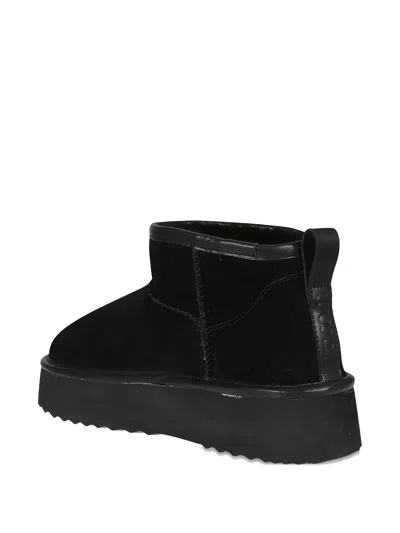 Hoor Vega Platform Boots In Black