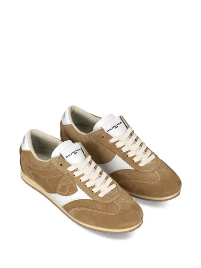 Philippe Model Planche Low Sneakers With Retro Aesthetic And Premium Materials In Brown