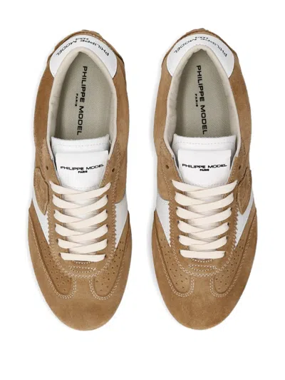 Philippe Model Planche Low Sneakers With Retro Aesthetic And Premium Materials In Brown