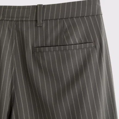 Abercrombie & Fitch Pleated Baggy Trouser In Gray