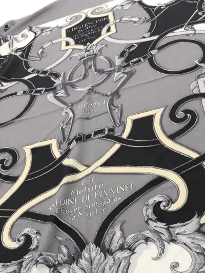 Pre-owned Hermes L'instruction Du Roy Scarf In Gray