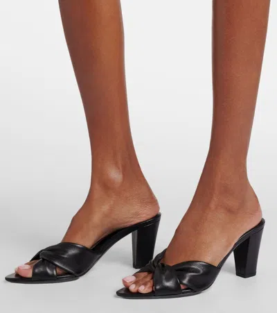 Saint Laurent Franciane 25 Leather Mules In Black