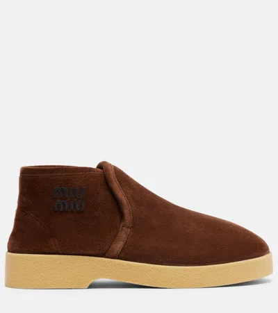 Miu Miu Logo Shearling-lined Suede Ankle Boots In Brown