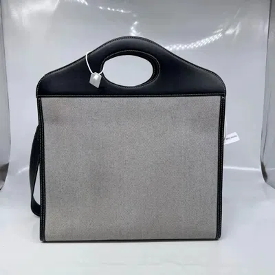 Burberry Women Pre-loved Bag Very Good Condition In Multi