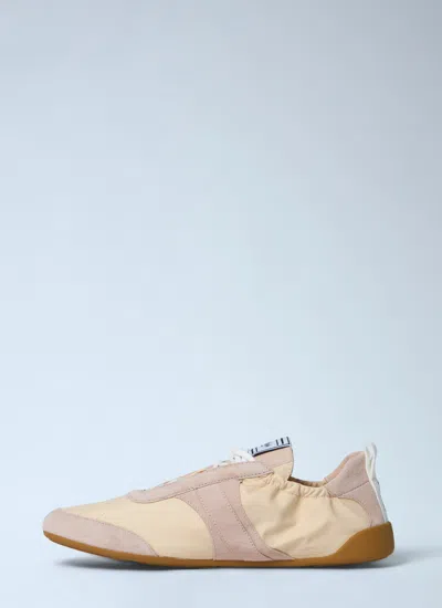 Chloé Kick Beige Sneaker With Side Lettering Logo And Elasticated Details In Fabric Woman In Pink