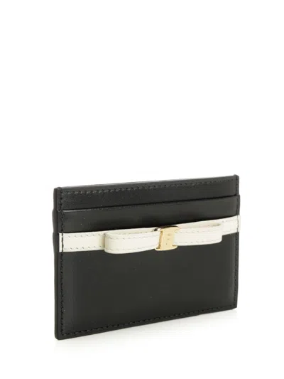 Ferragamo Bow Detailed Folded Wallet In Black