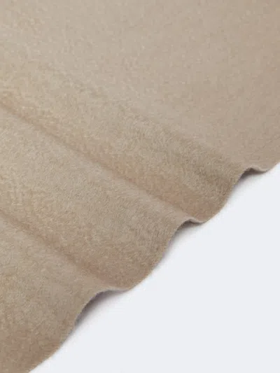 Max Mara Cashmere Shawl In White