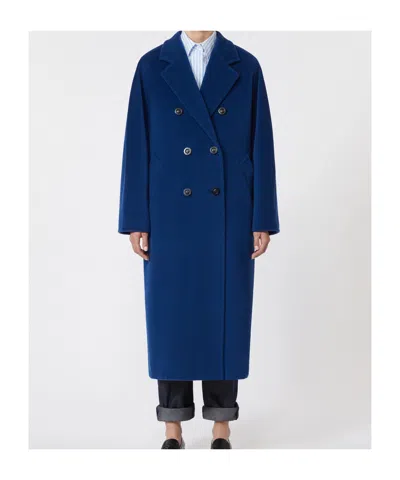Max Mara Wool And Cashmere Long-sleeved Coat In Blue