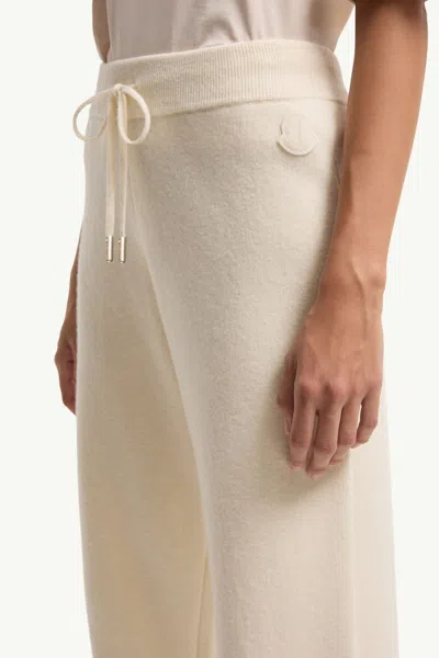 Moncler Wool  Cashmere Blend Cropped Jogging Trousers In Animal Print