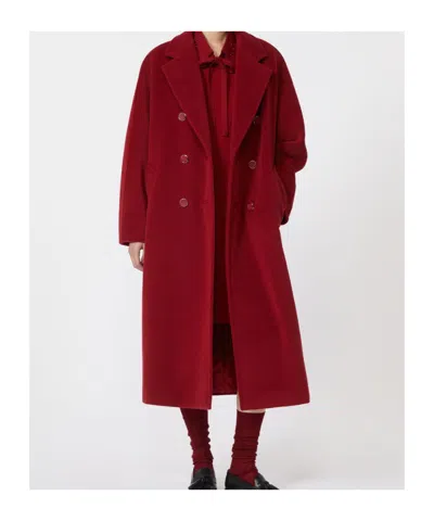 Max Mara Wool And Cashmere Long-sleeved Coat In Red
