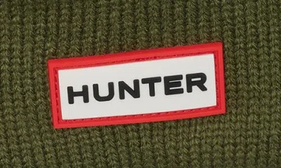 Hunter Play Fleece Lined Cuffed Beanie In Brown