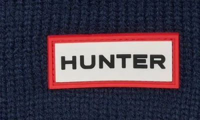 Hunter Play Fleece Lined Cuffed Beanie In Blue