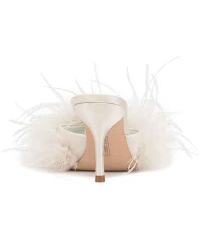 Vince Camuto Women's Paelly High-heel Feathered Dress Mules In White